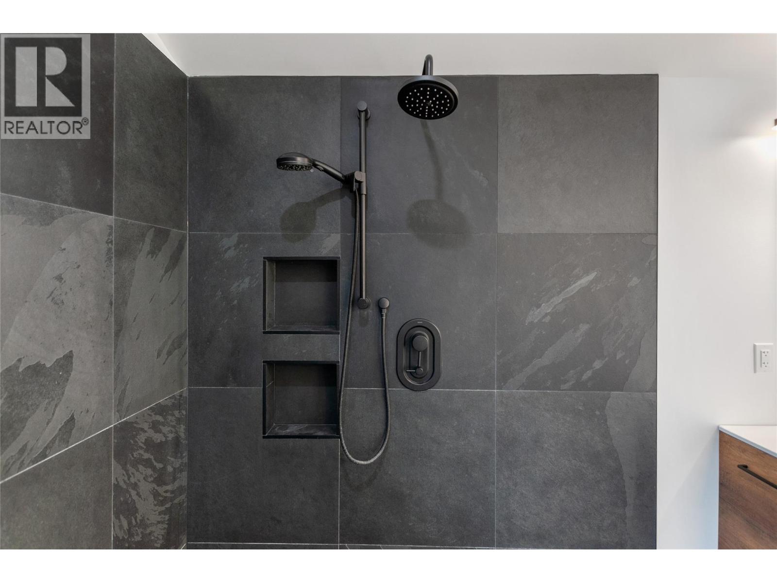 2710 Workman Place, Naramata, British Columbia  V0H 1N0 - Photo 20 - 10377655