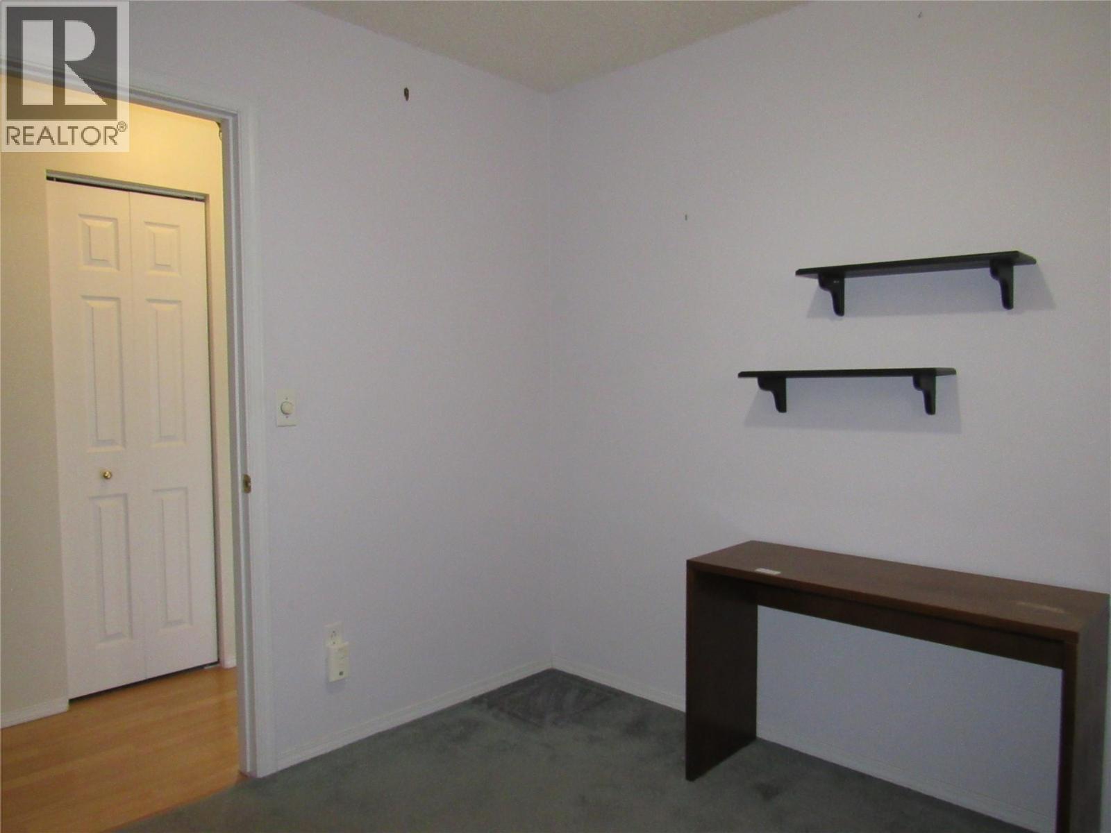 519 10th Avenue, Castlegar, British Columbia  V1N 1K6 - Photo 23 - 10373580