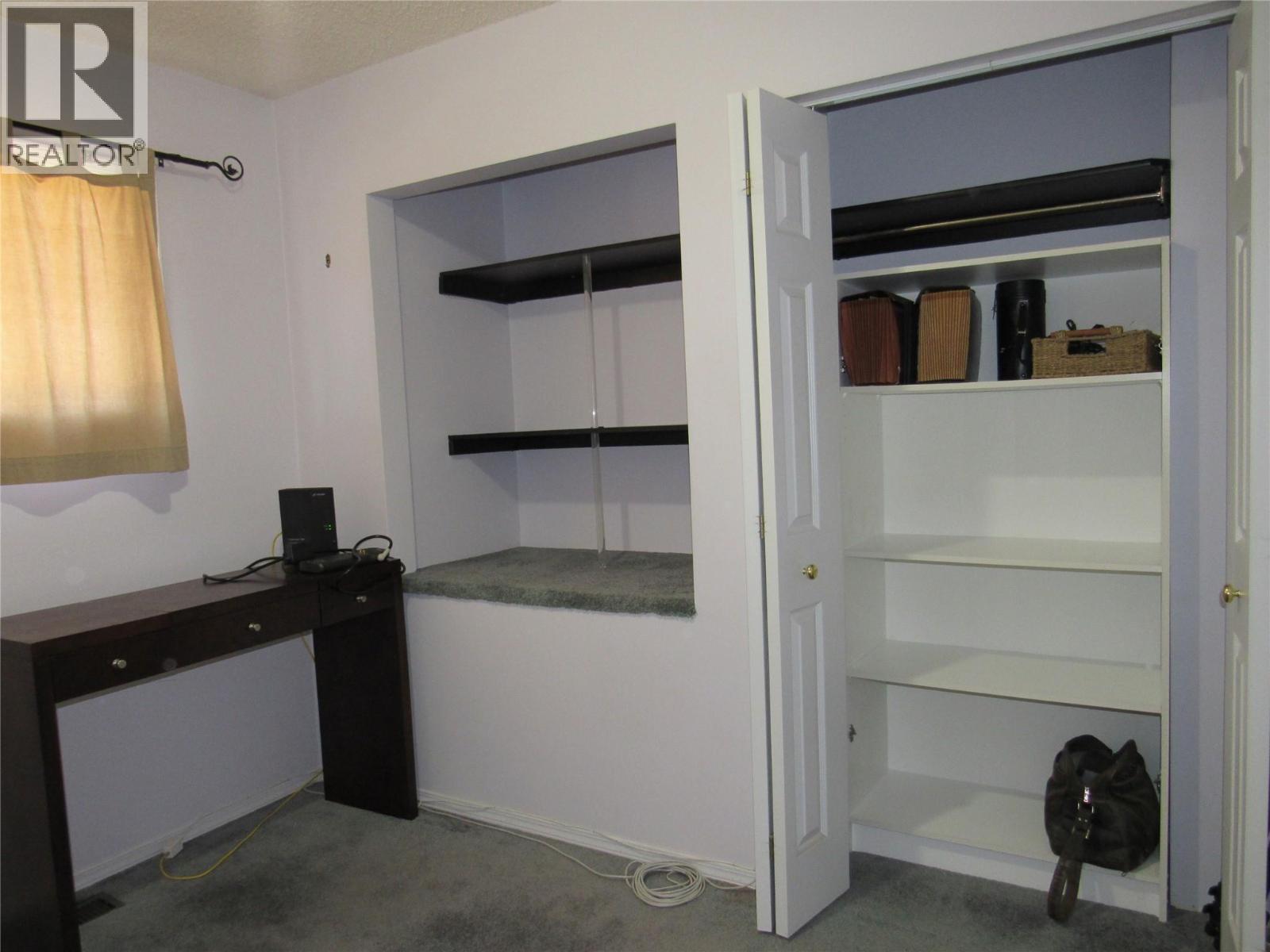 519 10th Avenue, Castlegar, British Columbia  V1N 1K6 - Photo 25 - 10373580