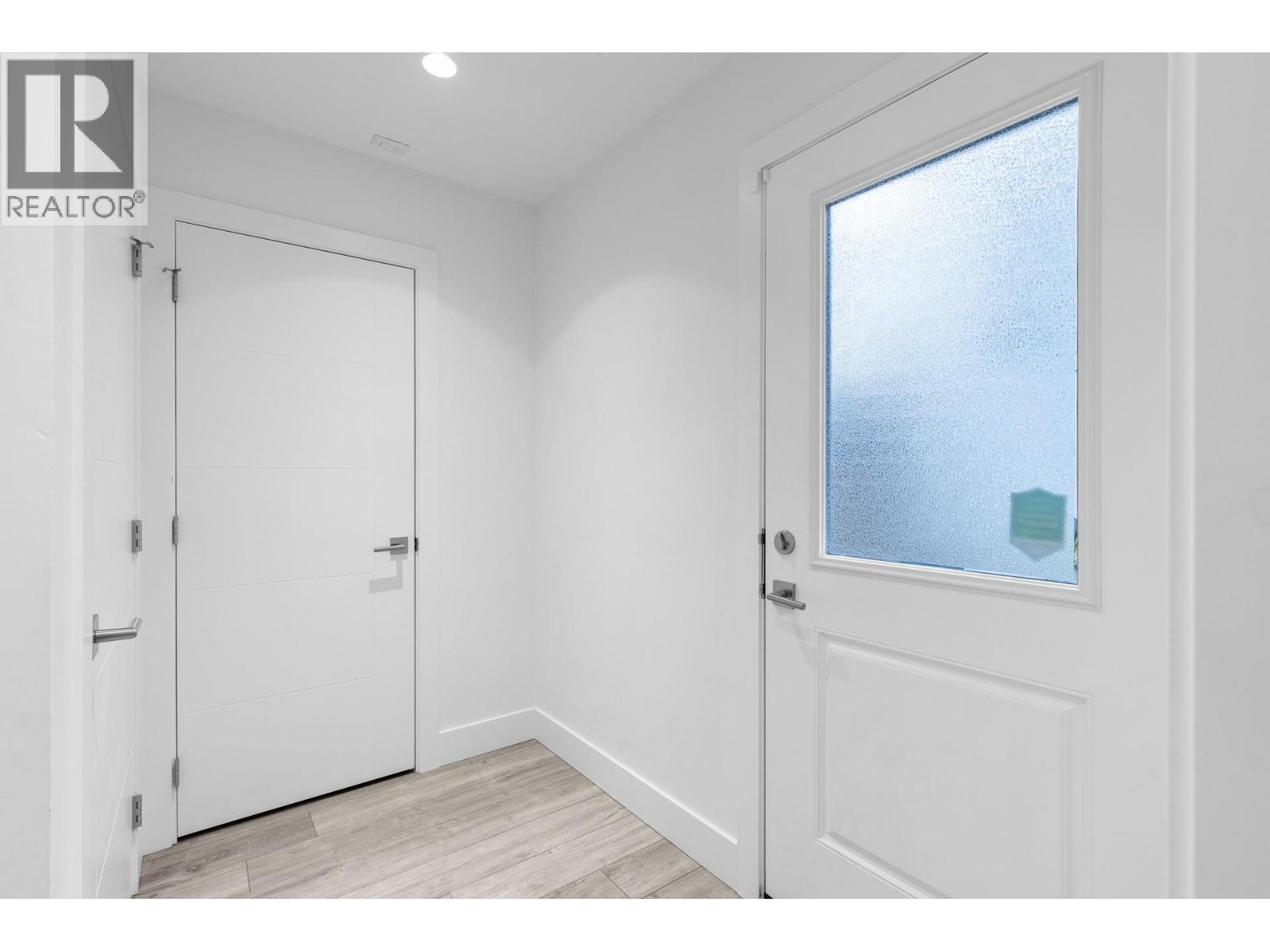 727 Cadder Avenue, Kelowna, British Columbia  V1Y 5N7 - Photo 11 - 10377640