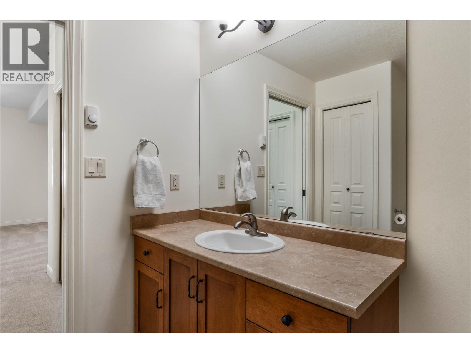 1390 Hillside Drive Unit# 305, Kamloops, British Columbia  V2E 0A6 - Photo 29 - 10377594