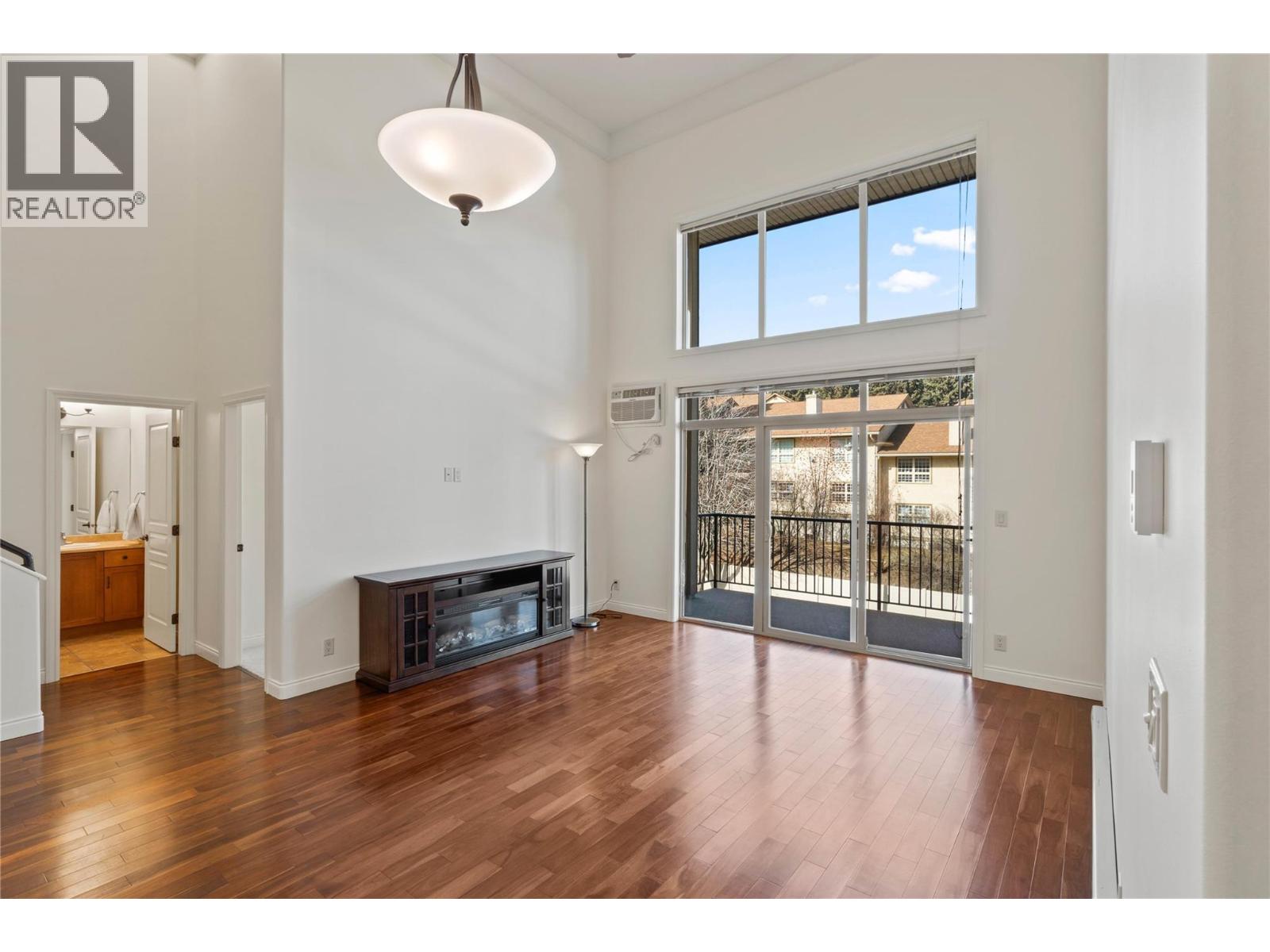 1390 Hillside Drive Unit# 305, Kamloops, British Columbia  V2E 0A6 - Photo 8 - 10377594