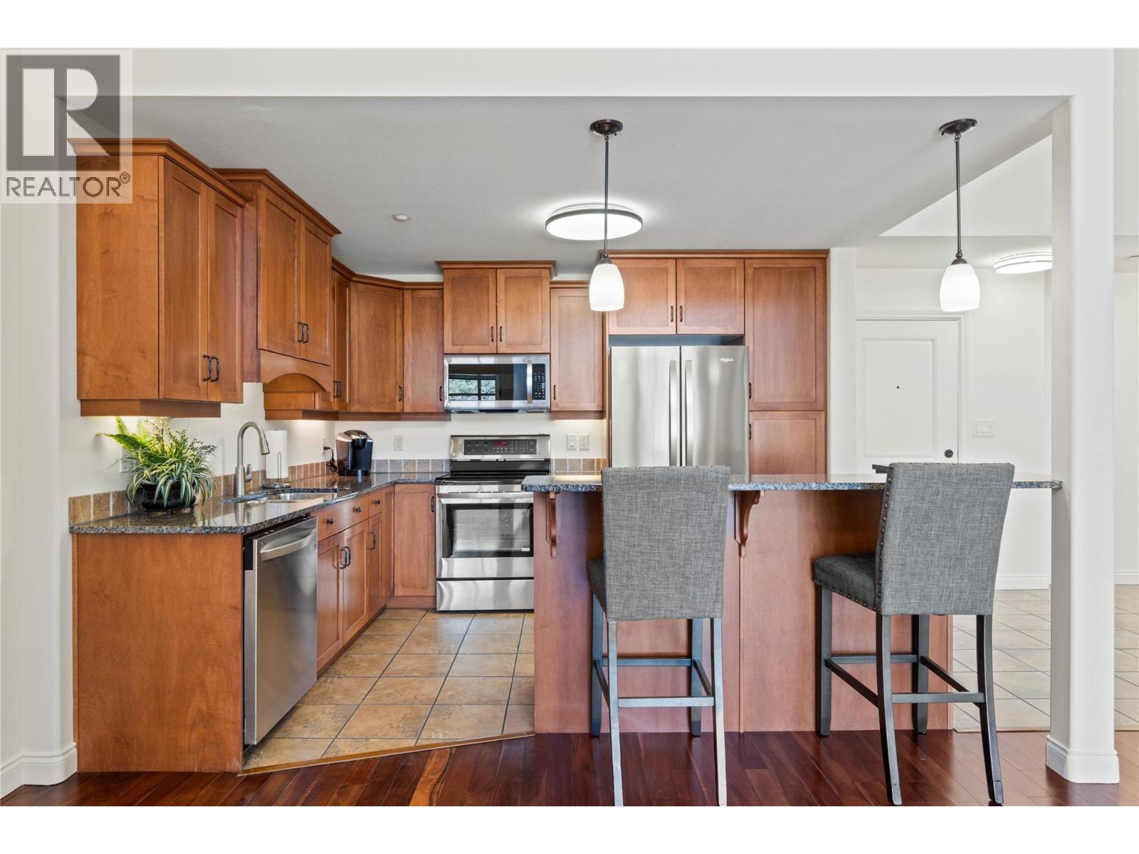 1390 Hillside Drive Unit# 305, Kamloops, British Columbia  V2E 0A6 - Photo 9 - 10377594