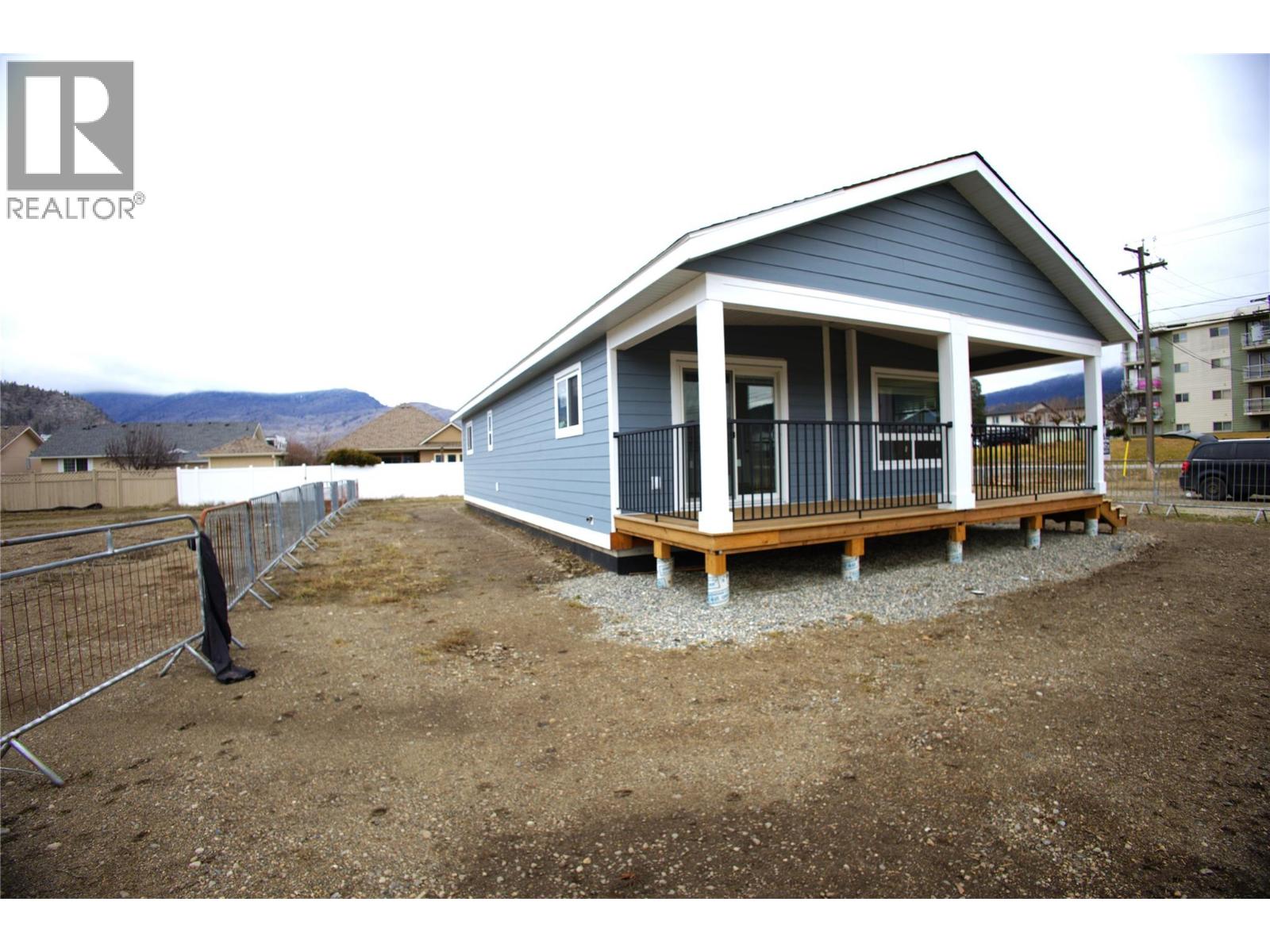 6830 22nd Street, Grand Forks, British Columbia  V0H 1H0 - Photo 2 - 10375352