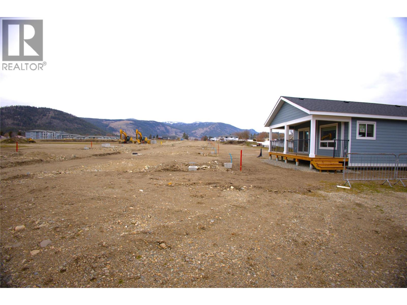 6830 22nd Street, Grand Forks, British Columbia  V0H 1H0 - Photo 3 - 10375352