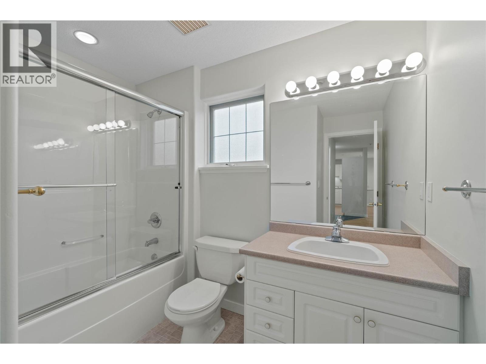 2169 Flamingo Road Unit# 309, Kamloops, British Columbia  V2C 4J8 - Photo 6 - 10377514