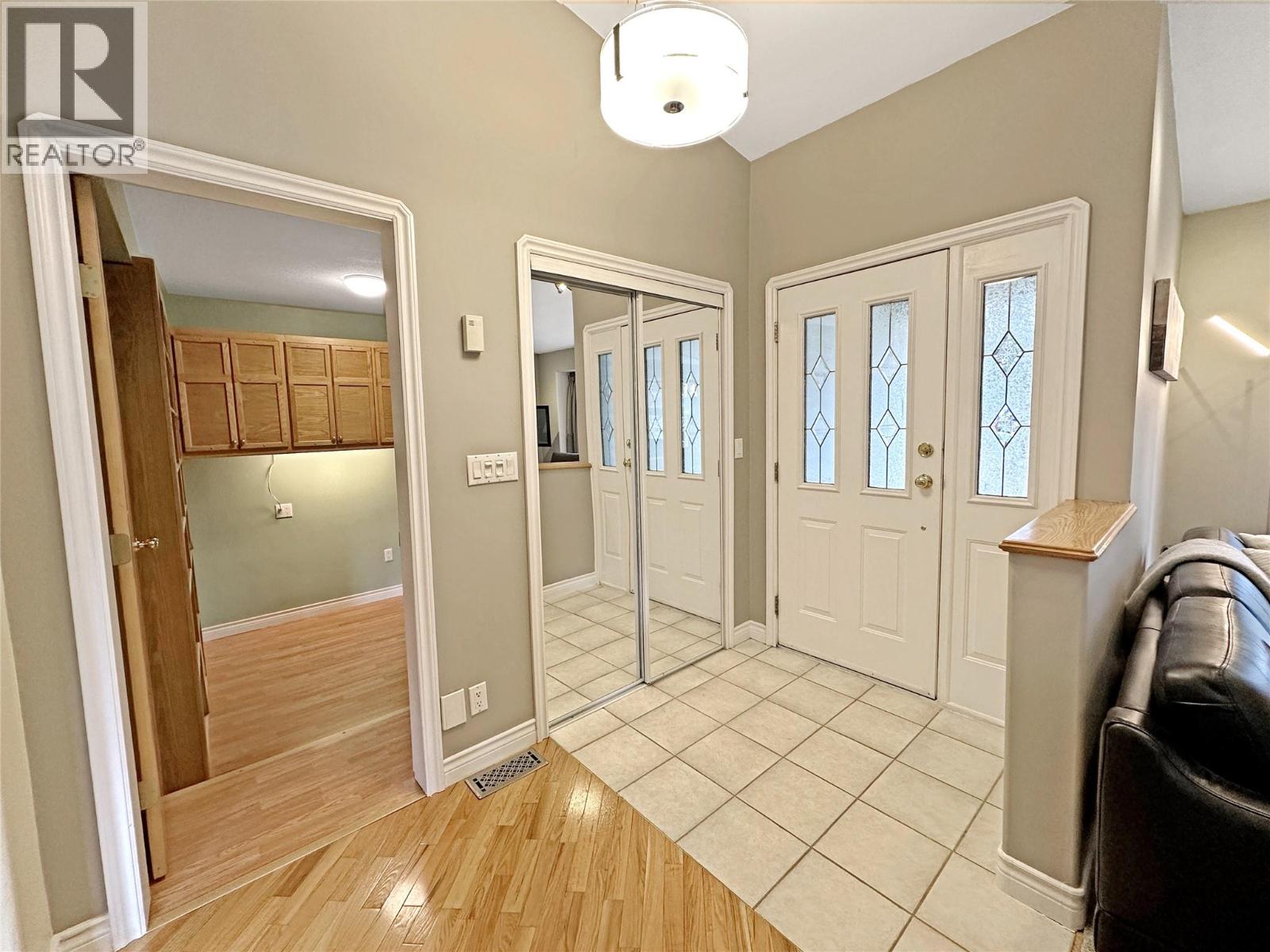 117 Deerview Crescent, Princeton, British Columbia  V0X 1W0 - Photo 2 - 10377792