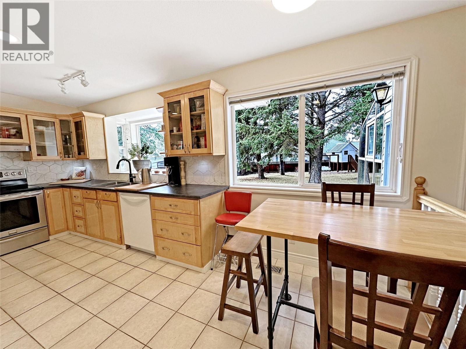 117 Deerview Crescent, Princeton, British Columbia  V0X 1W0 - Photo 9 - 10377792