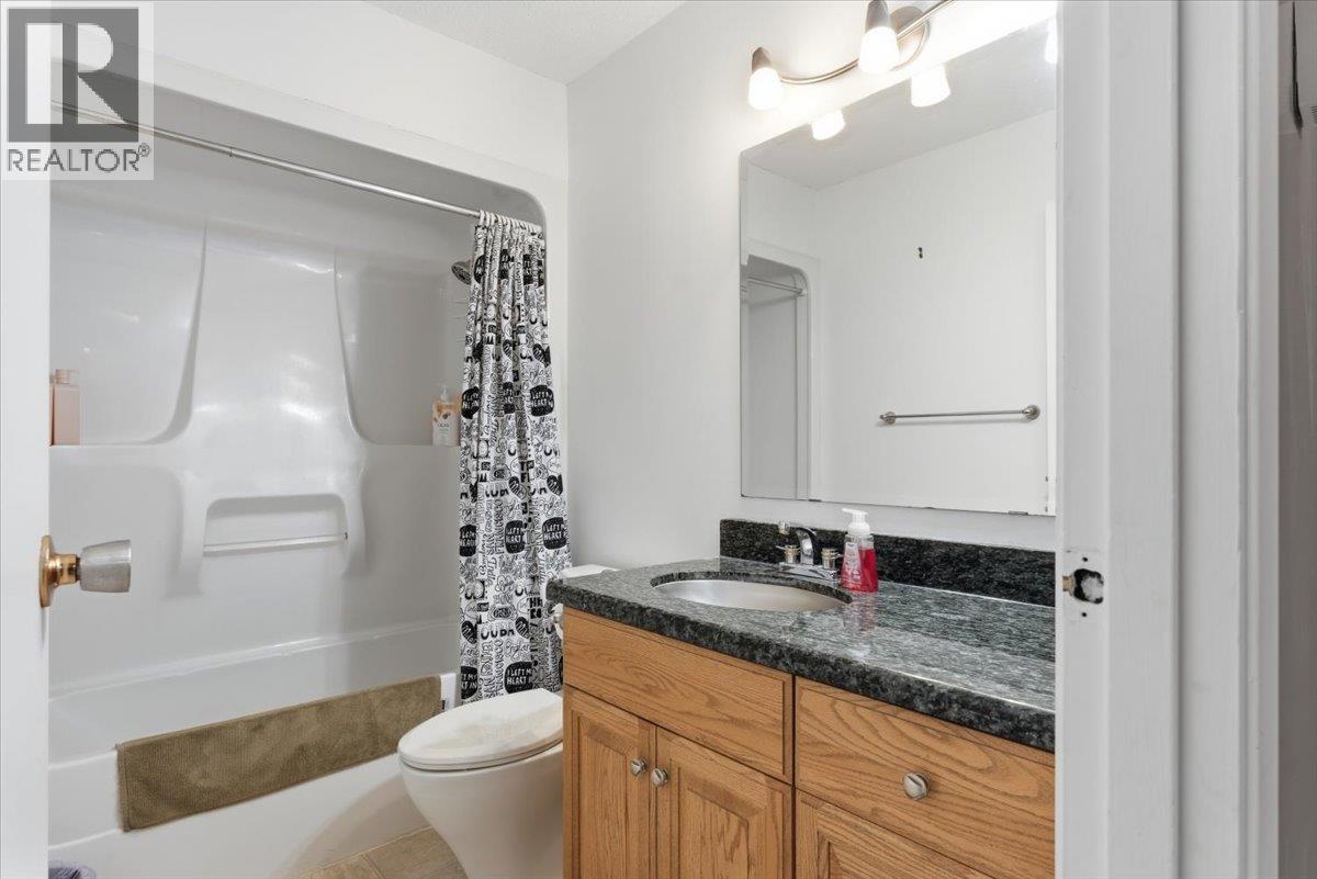 1121 Mountain View Road, Armstrong, British Columbia  V4Y 0S2 - Photo 26 - 10377775