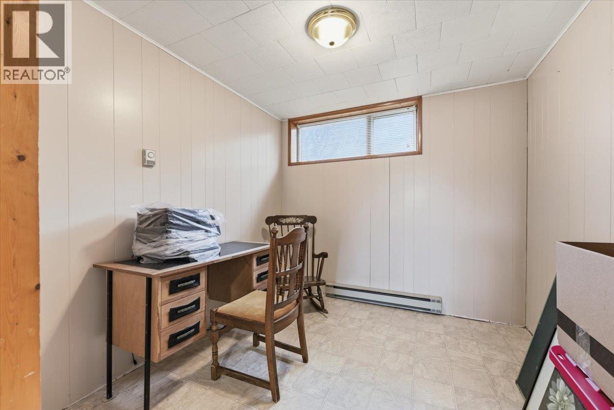 1121 Mountain View Road, Armstrong, British Columbia  V4Y 0S2 - Photo 39 - 10377775