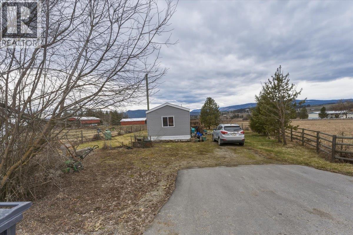 1121 Mountain View Road, Armstrong, British Columbia  V4Y 0S2 - Photo 42 - 10377775