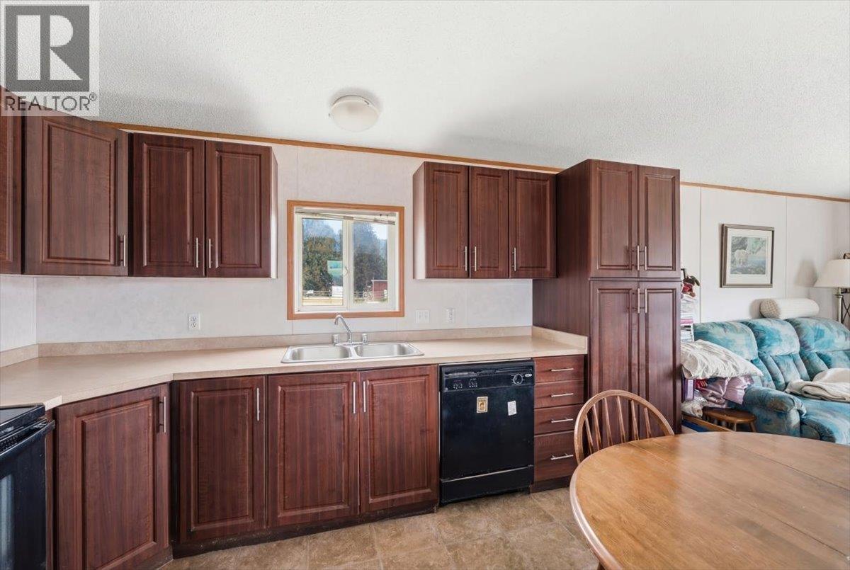 1121 Mountain View Road, Armstrong, British Columbia  V4Y 0S2 - Photo 43 - 10377775