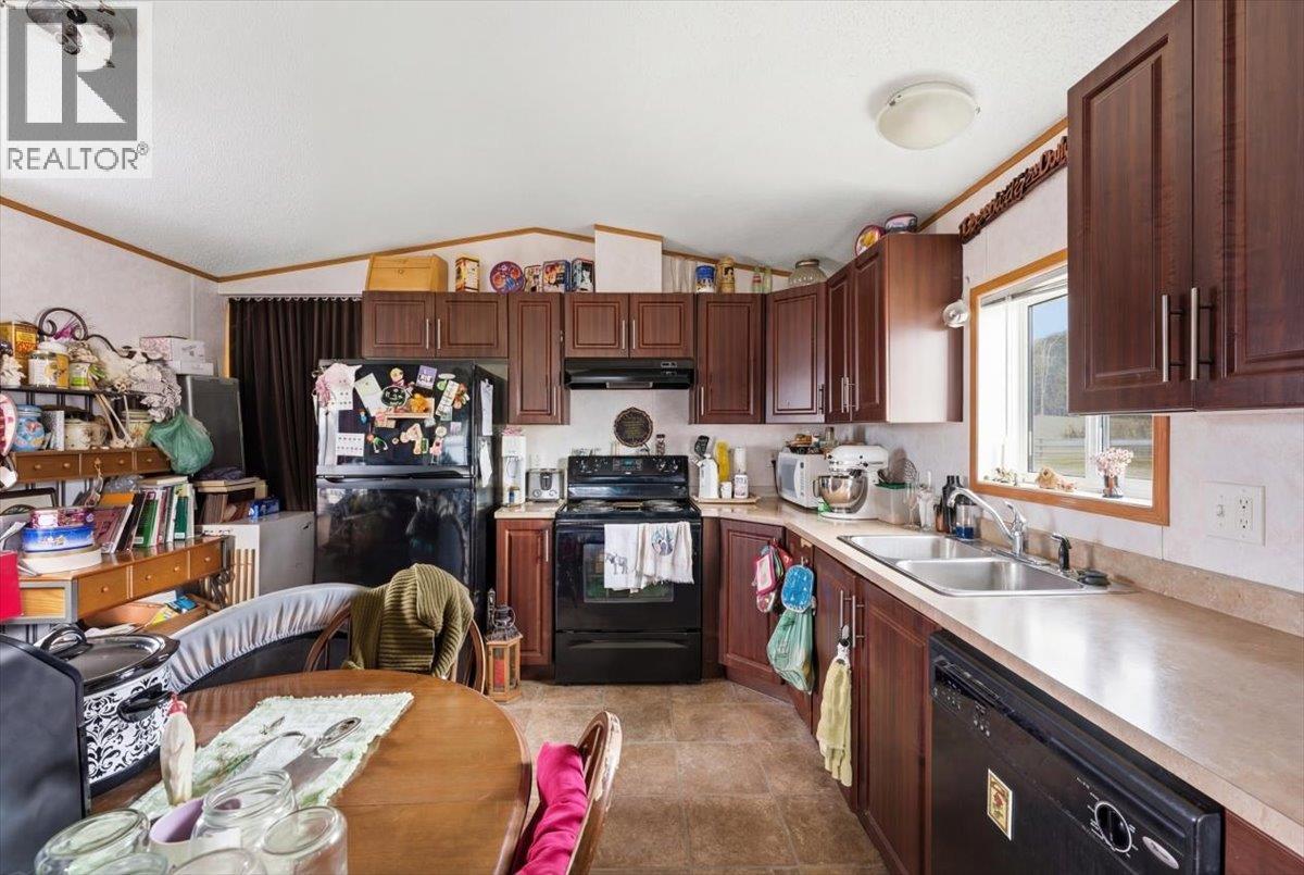 1121 Mountain View Road, Armstrong, British Columbia  V4Y 0S2 - Photo 45 - 10377775