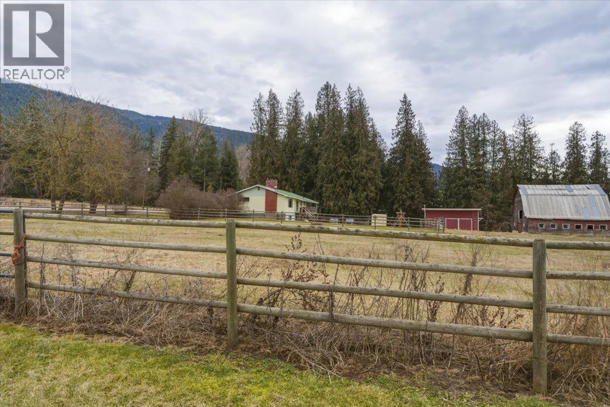 1121 Mountain View Road, Armstrong, British Columbia  V4Y 0S2 - Photo 51 - 10377775