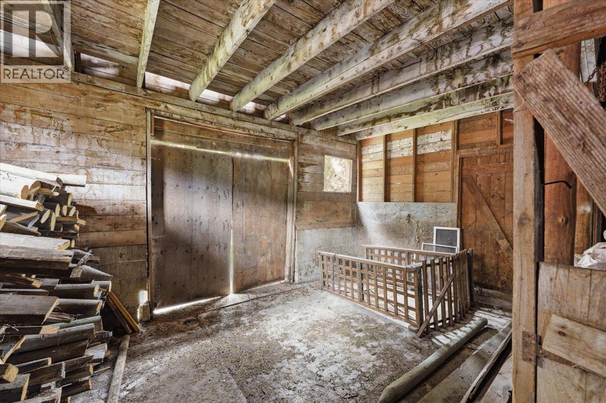 1121 Mountain View Road, Armstrong, British Columbia  V4Y 0S2 - Photo 64 - 10377775