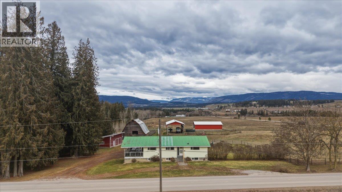 1121 Mountain View Road, Armstrong, British Columbia  V4Y 0S2 - Photo 7 - 10377775