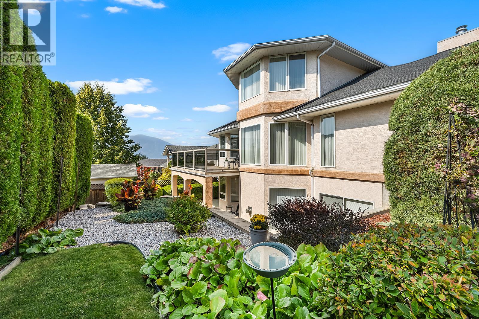 1113 Westridge Street, Creston, British Columbia  V0B 1G6 - Photo 11 - 10377159