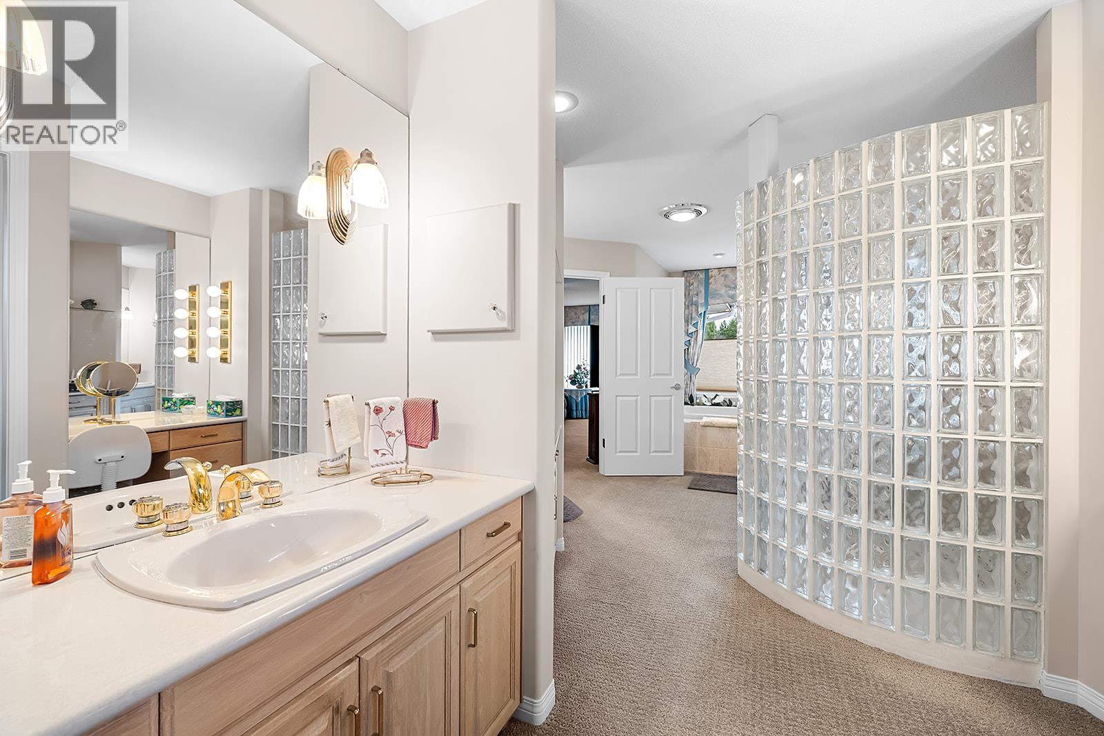 1113 Westridge Street, Creston, British Columbia  V0B 1G6 - Photo 42 - 10377159