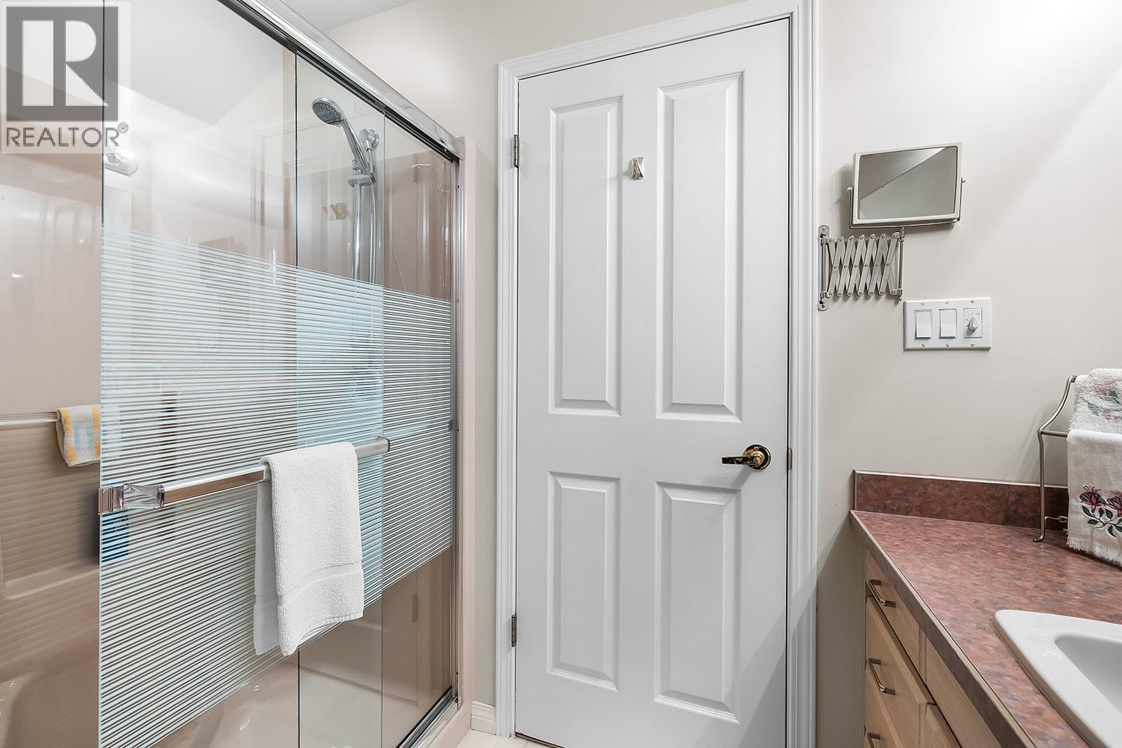 1113 Westridge Street, Creston, British Columbia  V0B 1G6 - Photo 61 - 10377159