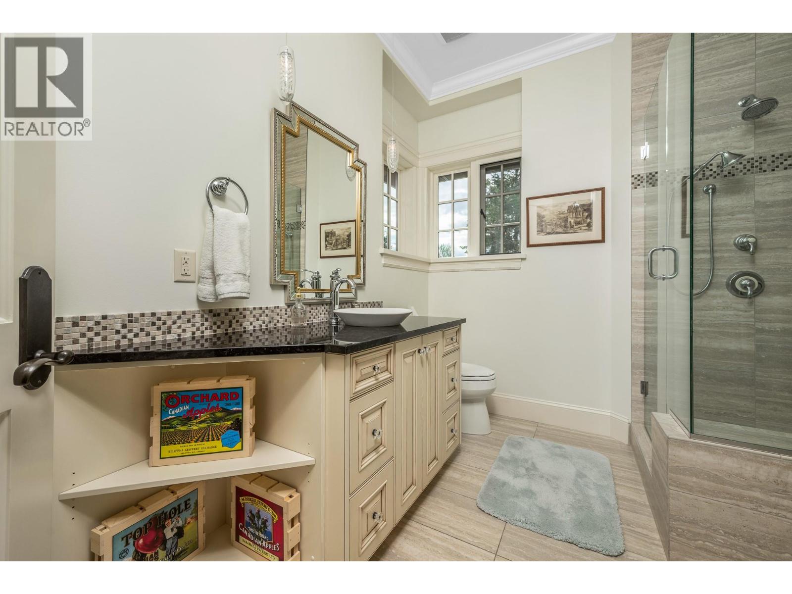 602 Falcon Point Way, Vernon, British Columbia  V1H 2H7 - Photo 25 - 10377407