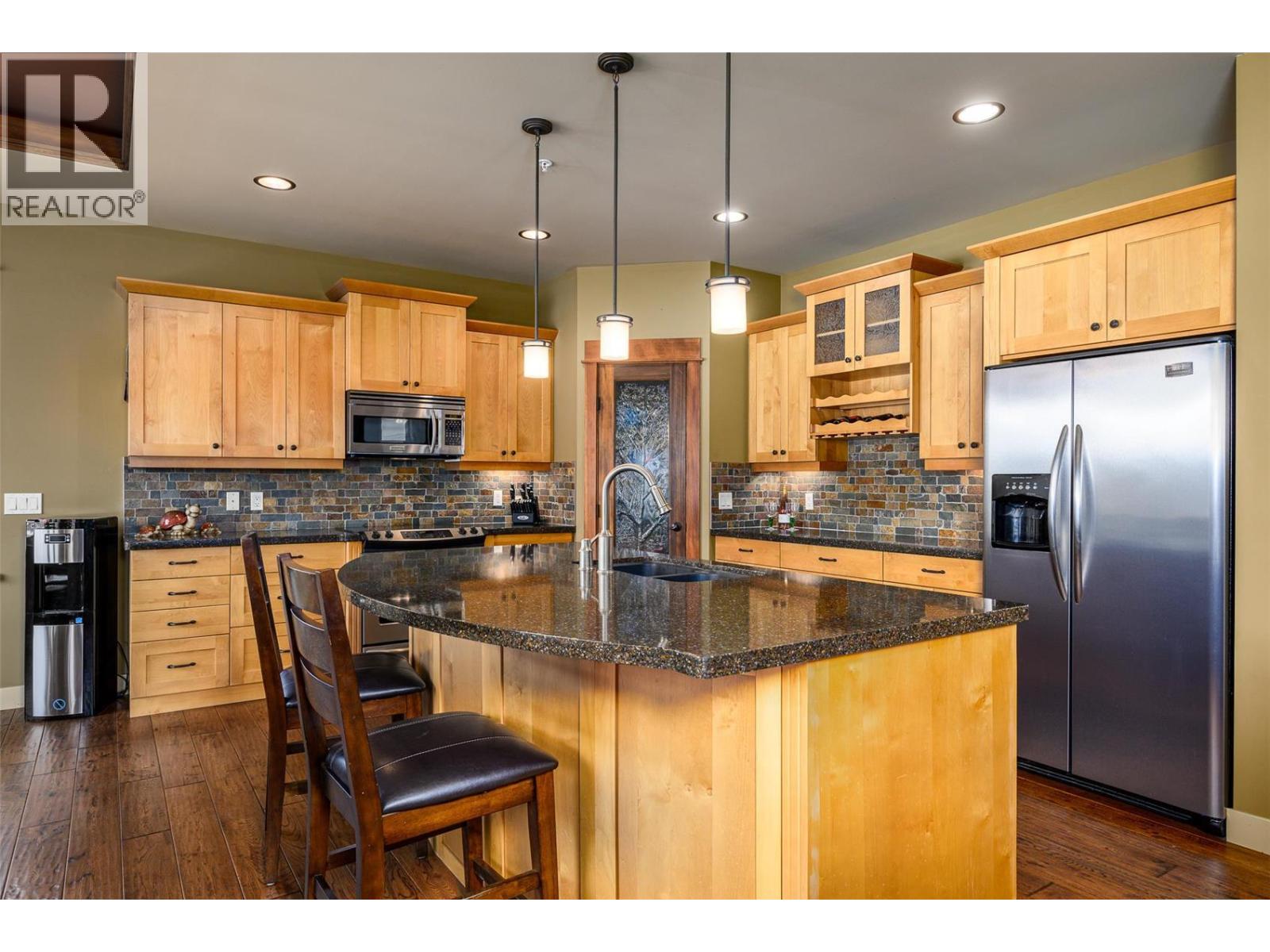 27 Birdie Lake Drive Unit# 4, Vernon, British Columbia  V1H 2J4 - Photo 12 - 10377406