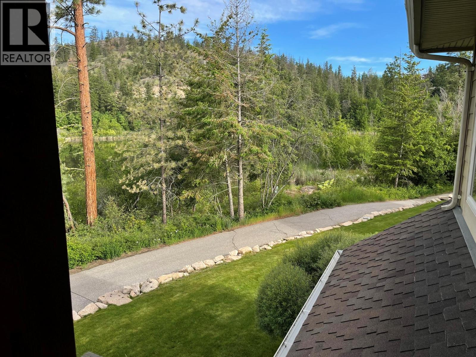 27 Birdie Lake Drive Unit# 4, Vernon, British Columbia  V1H 2J4 - Photo 23 - 10377406