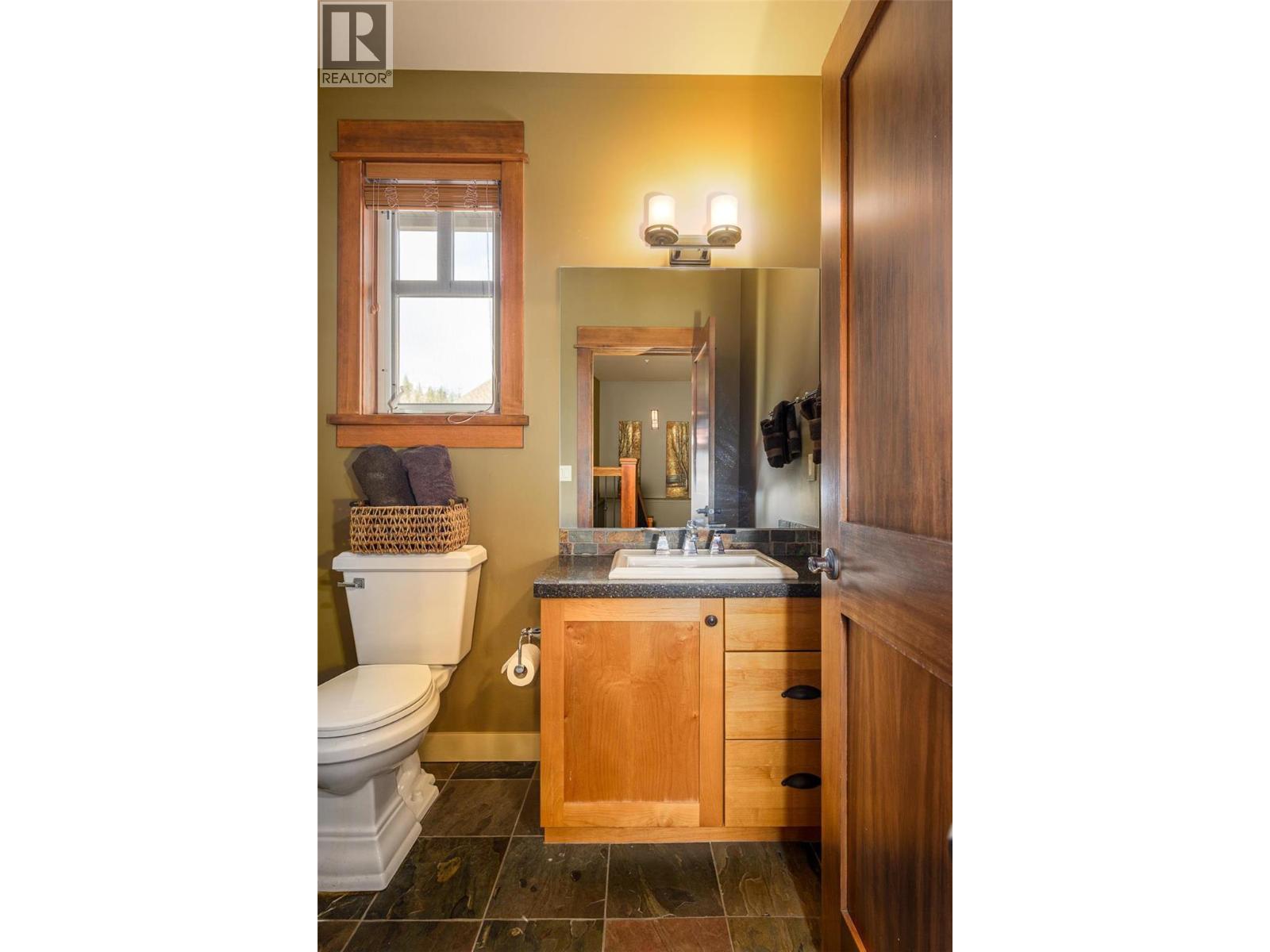 27 Birdie Lake Drive Unit# 4, Vernon, British Columbia  V1H 2J4 - Photo 8 - 10377406