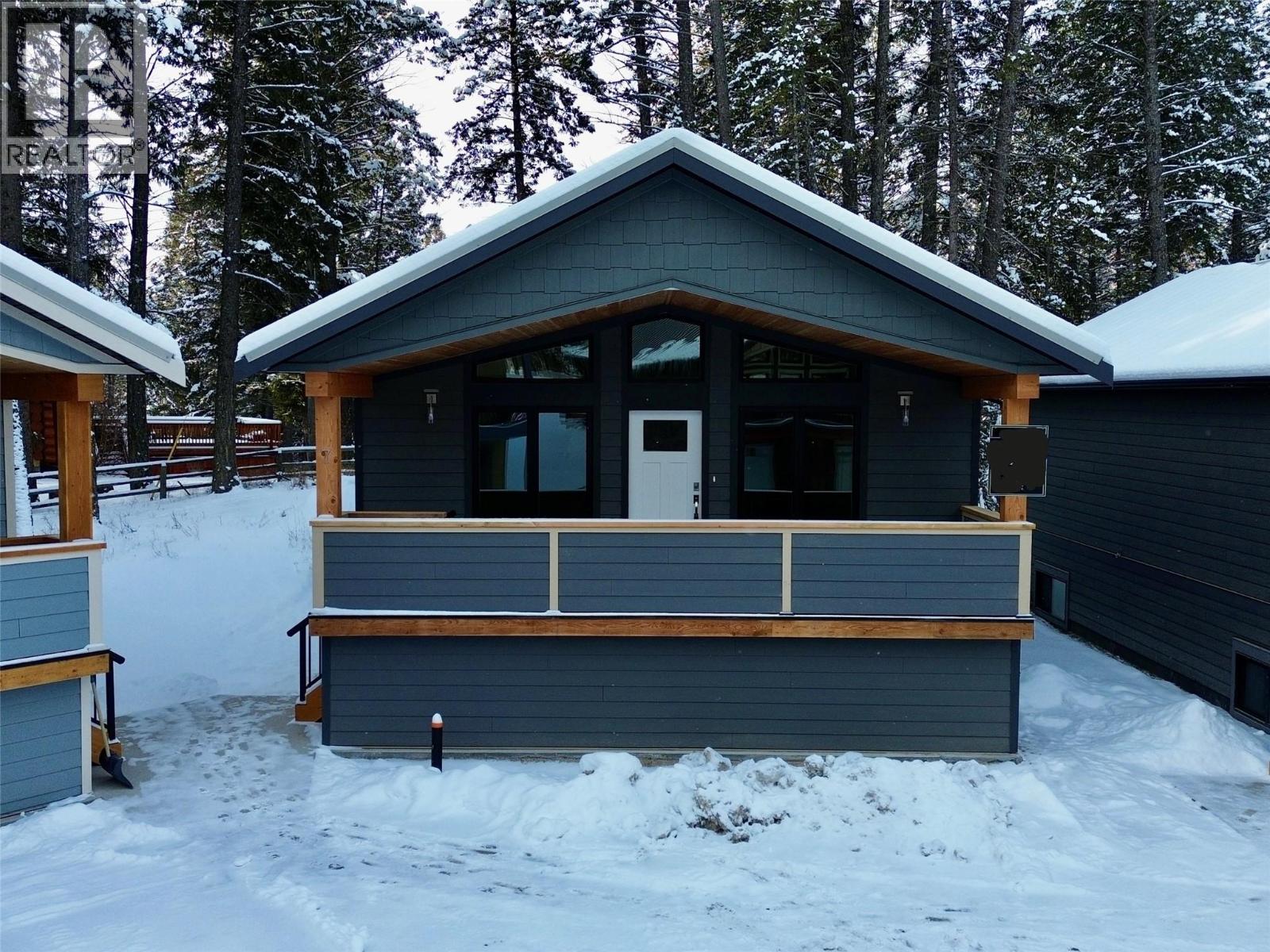 1938 Foxwood Trail Unit# 7, Windermere, British Columbia  V0B 2L2 - Photo 2 - 10377790