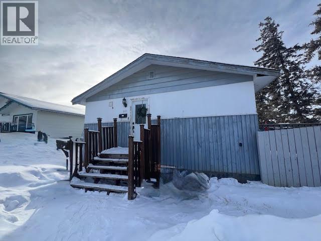621 97a Avenue, Dawson Creek, British Columbia  V1G 1R2 - Photo 1 - 10377819