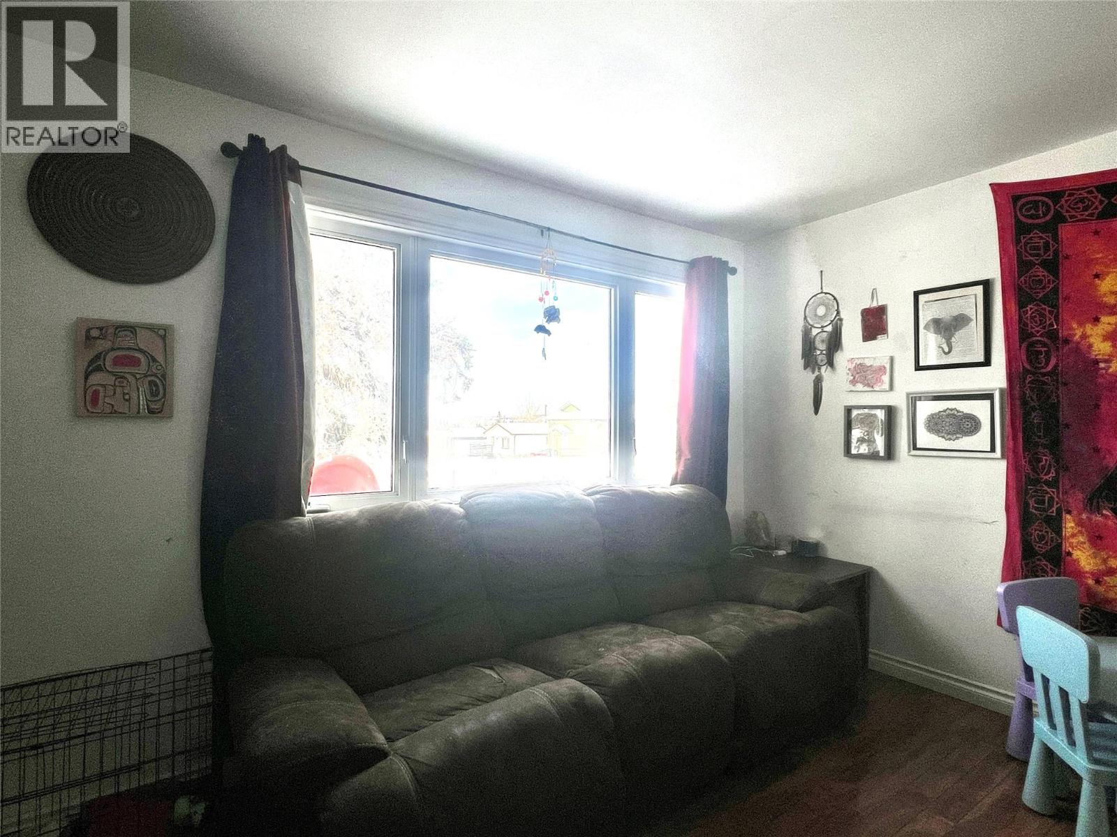 621 97a Avenue, Dawson Creek, British Columbia  V1G 1R2 - Photo 2 - 10377819