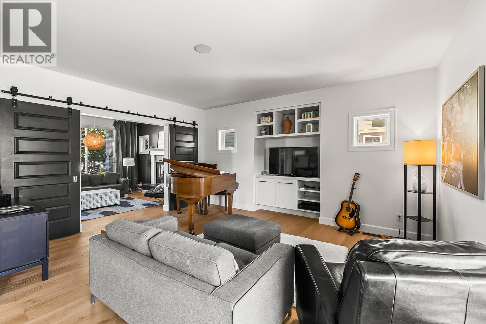 311 Providence Avenue, Kelowna, British Columbia  V1W 5C1 - Photo 12 - 10372859