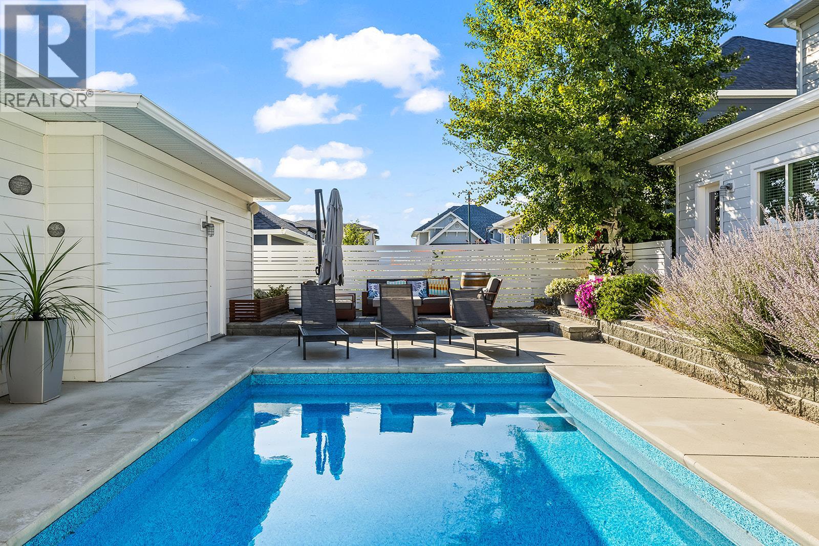 311 Providence Avenue, Kelowna, British Columbia  V1W 5C1 - Photo 29 - 10372859