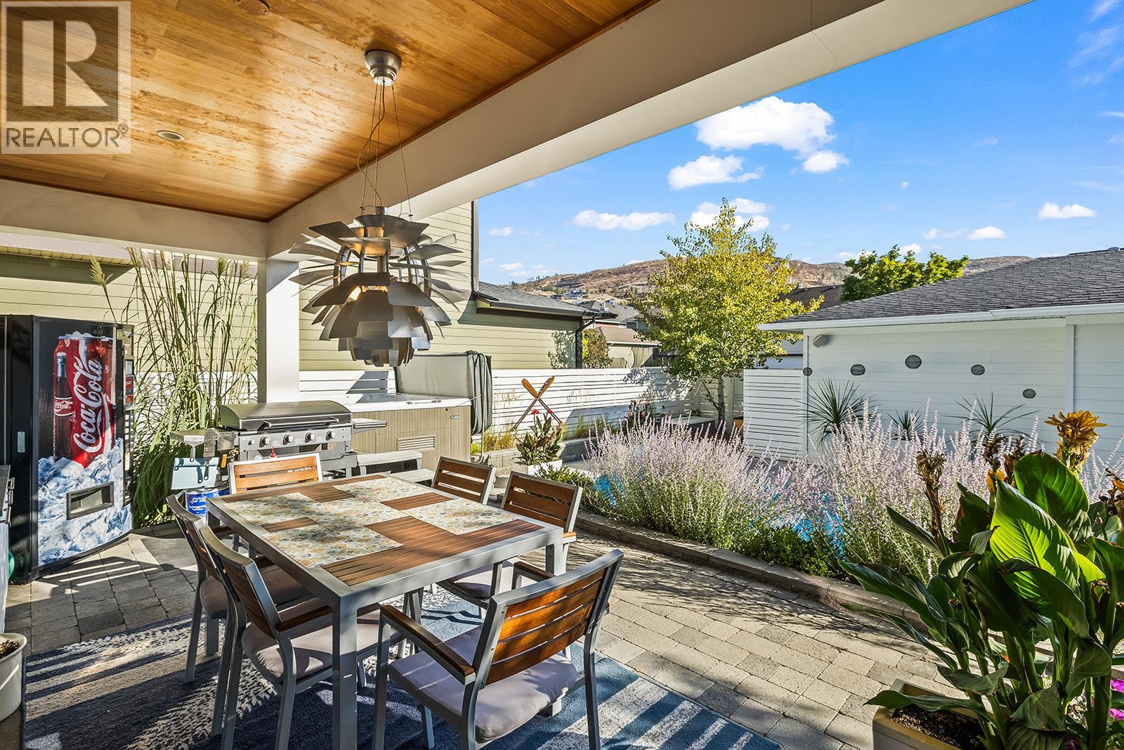 311 Providence Avenue, Kelowna, British Columbia  V1W 5C1 - Photo 33 - 10372859