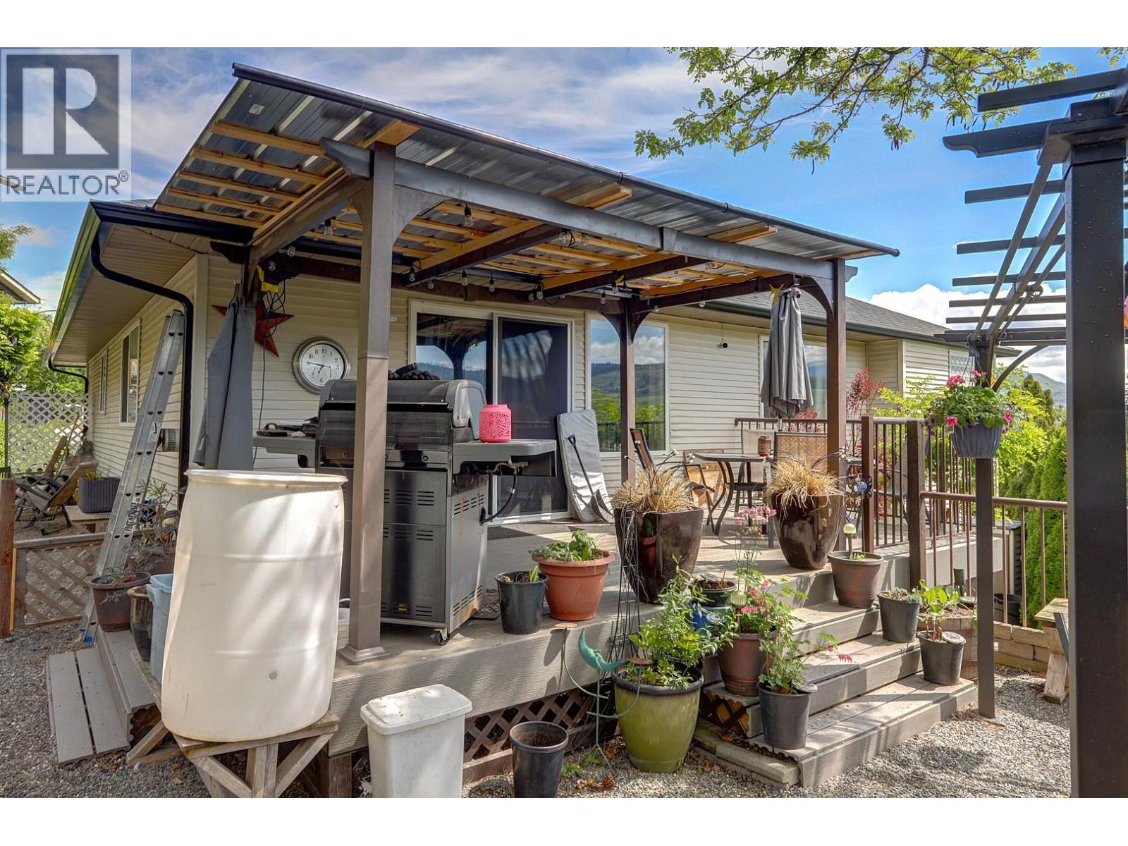 5812 Richfield Place, Vernon, British Columbia  V1H 1A6 - Photo 59 - 10343425