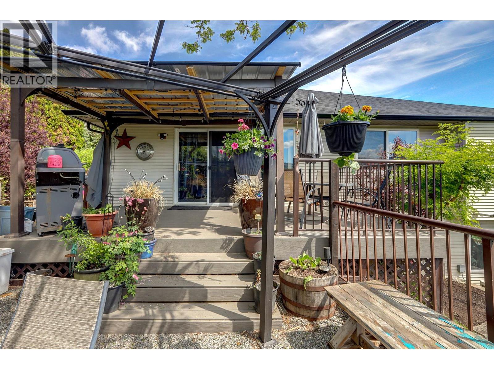 5812 Richfield Place, Vernon, British Columbia  V1H 1A6 - Photo 61 - 10343425