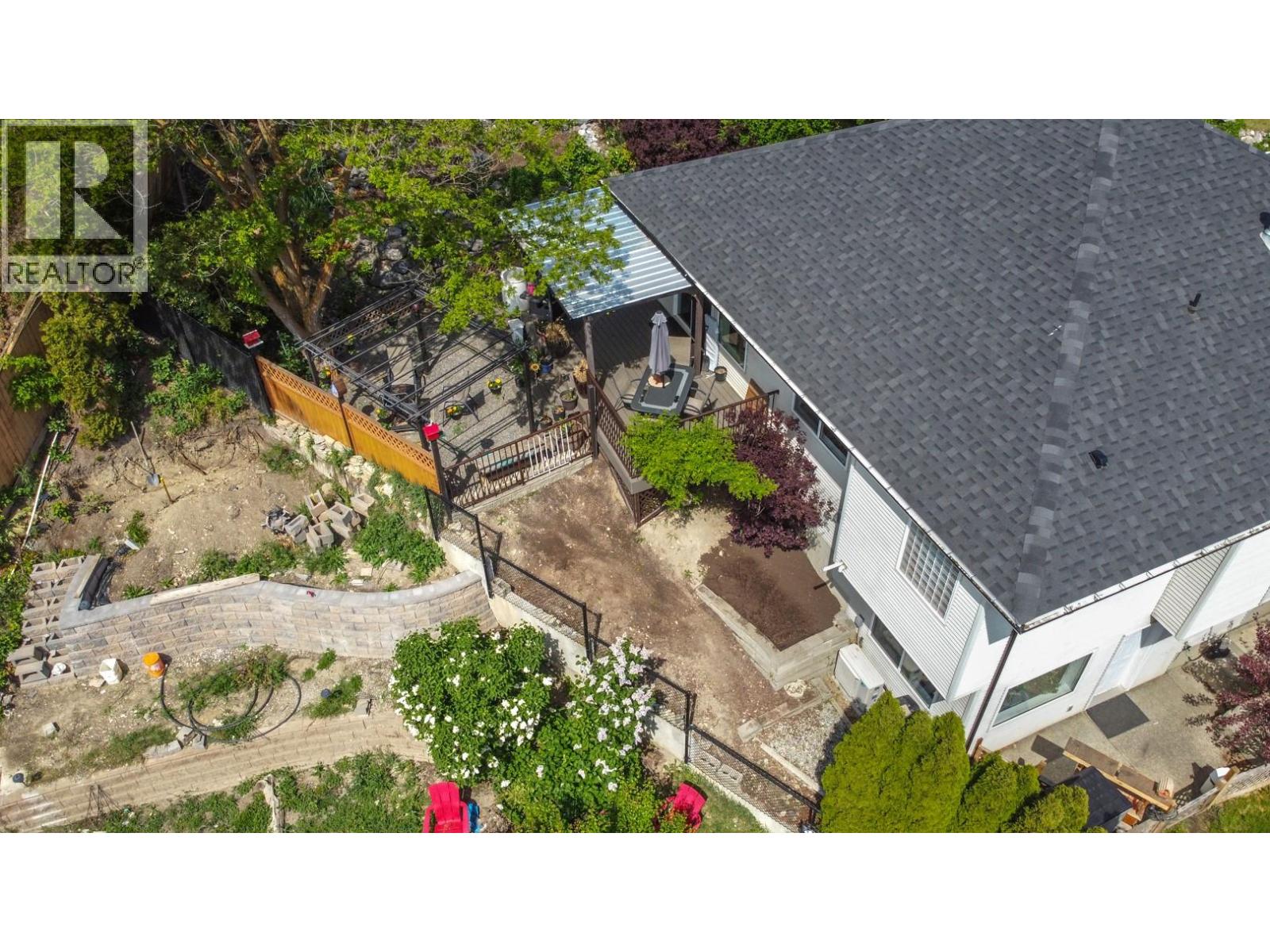 5812 Richfield Place, Vernon, British Columbia  V1H 1A6 - Photo 77 - 10343425