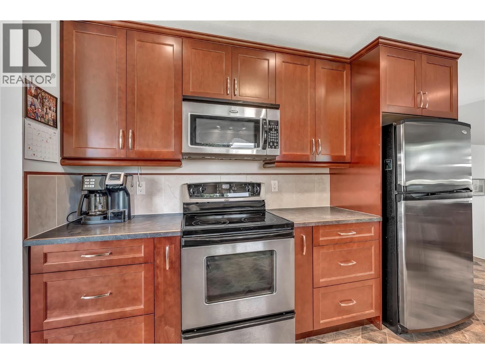 8704 Kuroda Place, Summerland, British Columbia  V0H 1Z7 - Photo 15 - 10377654