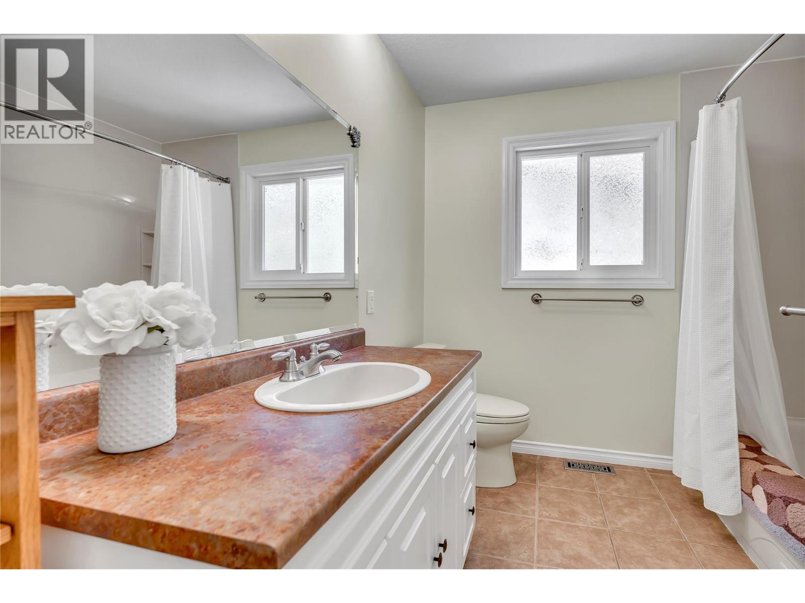 8704 Kuroda Place, Summerland, British Columbia  V0H 1Z7 - Photo 37 - 10377654