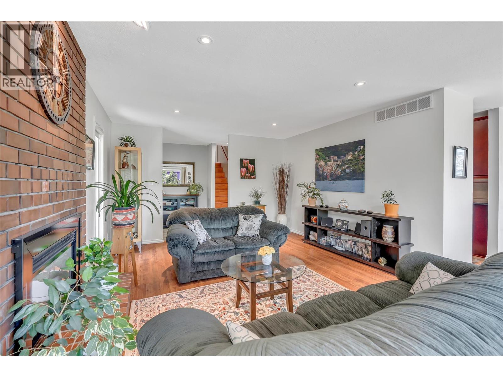 8704 Kuroda Place, Summerland, British Columbia  V0H 1Z7 - Photo 5 - 10377654