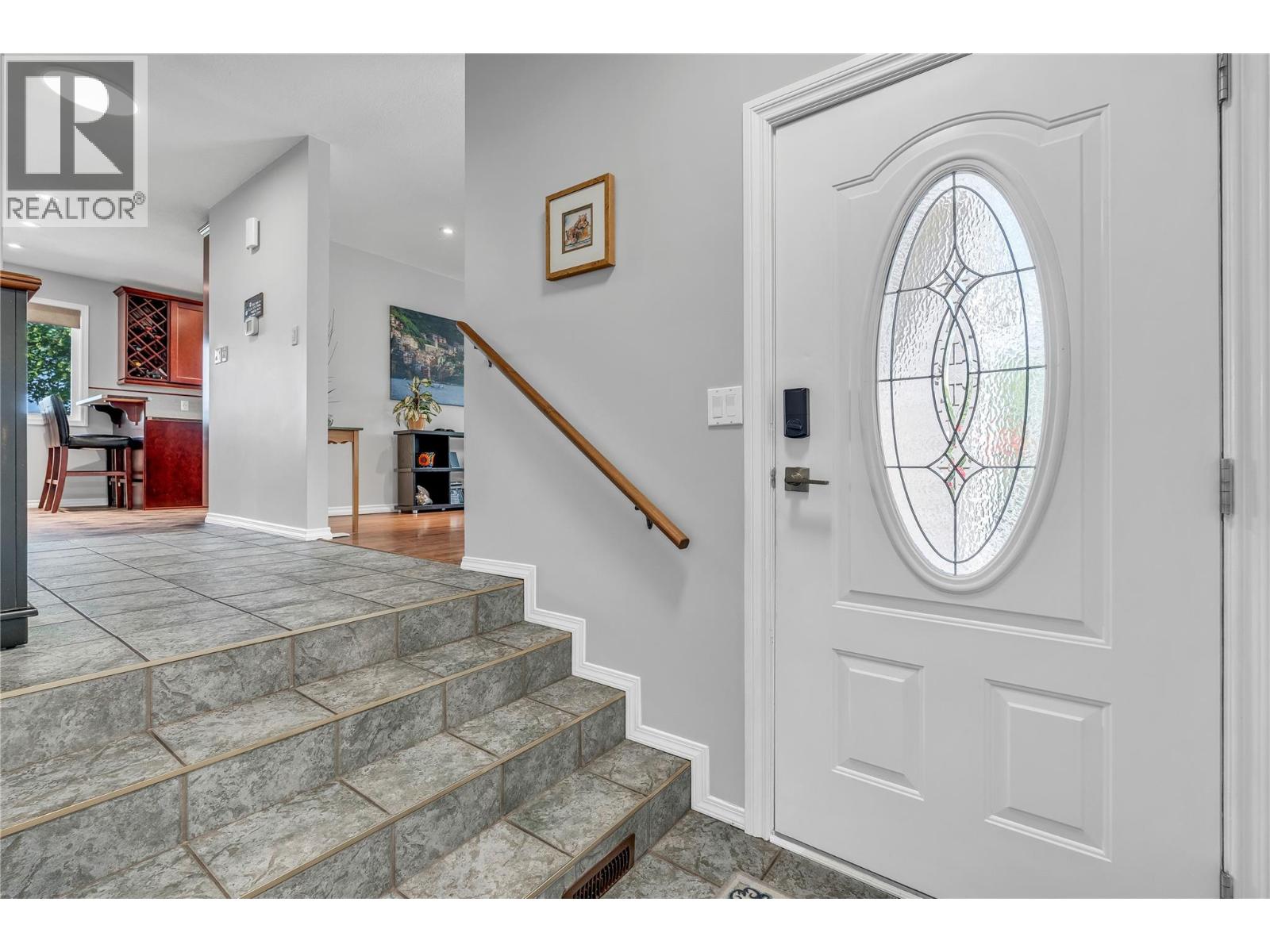 8704 Kuroda Place, Summerland, British Columbia  V0H 1Z7 - Photo 8 - 10377654