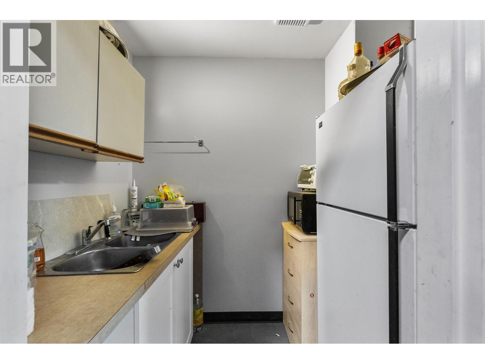 2903 43 Avenue, Vernon, British Columbia  V1T 3L4 - Photo 12 - 10377105