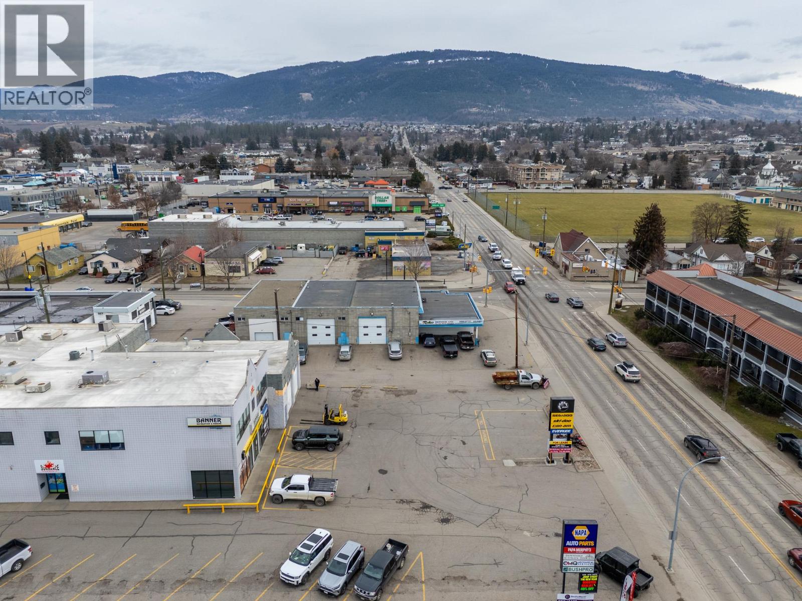 2903 43 Avenue, Vernon, British Columbia  V1T 3L4 - Photo 29 - 10377105