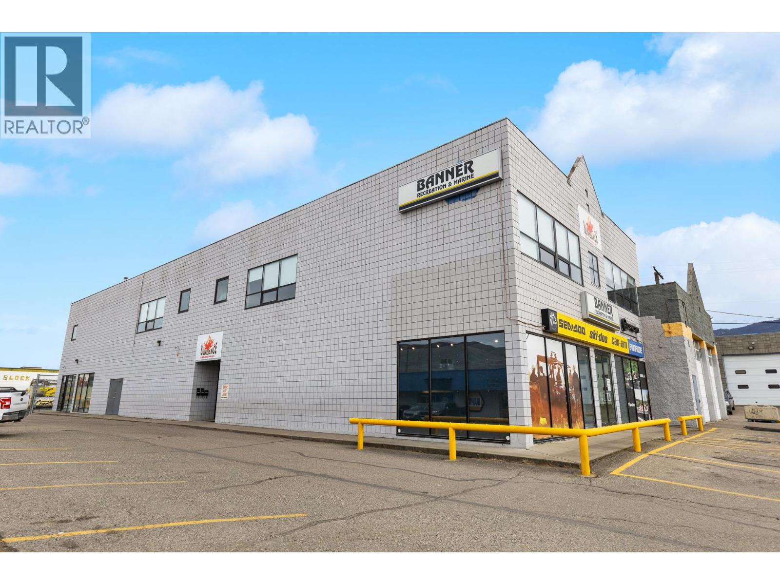 2903 43 Avenue, Vernon, British Columbia  V1T 3L4 - Photo 3 - 10377105