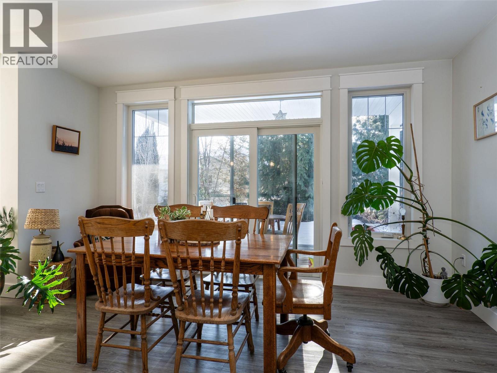 1633 Mason Road, Revelstoke, British Columbia  V0E 2S0 - Photo 19 - 10376843