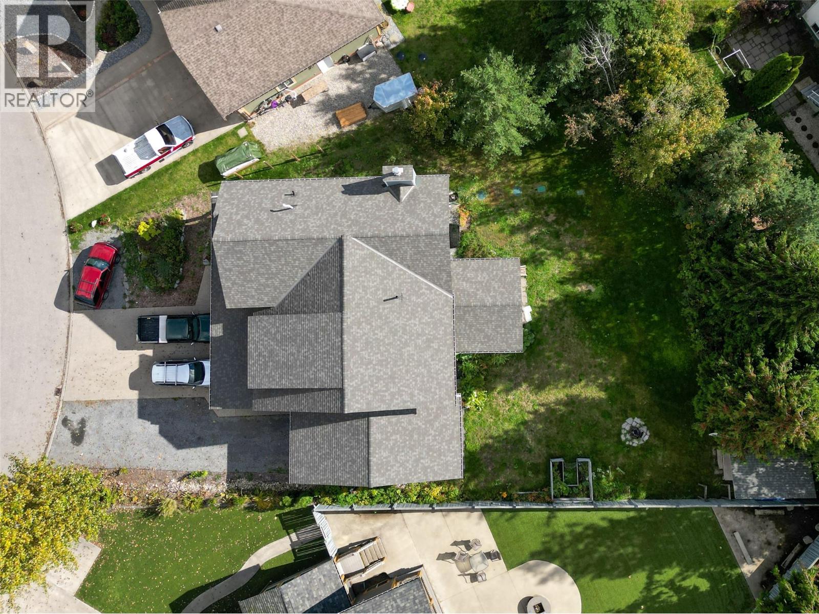 1633 Mason Road, Revelstoke, British Columbia  V0E 2S0 - Photo 6 - 10376843