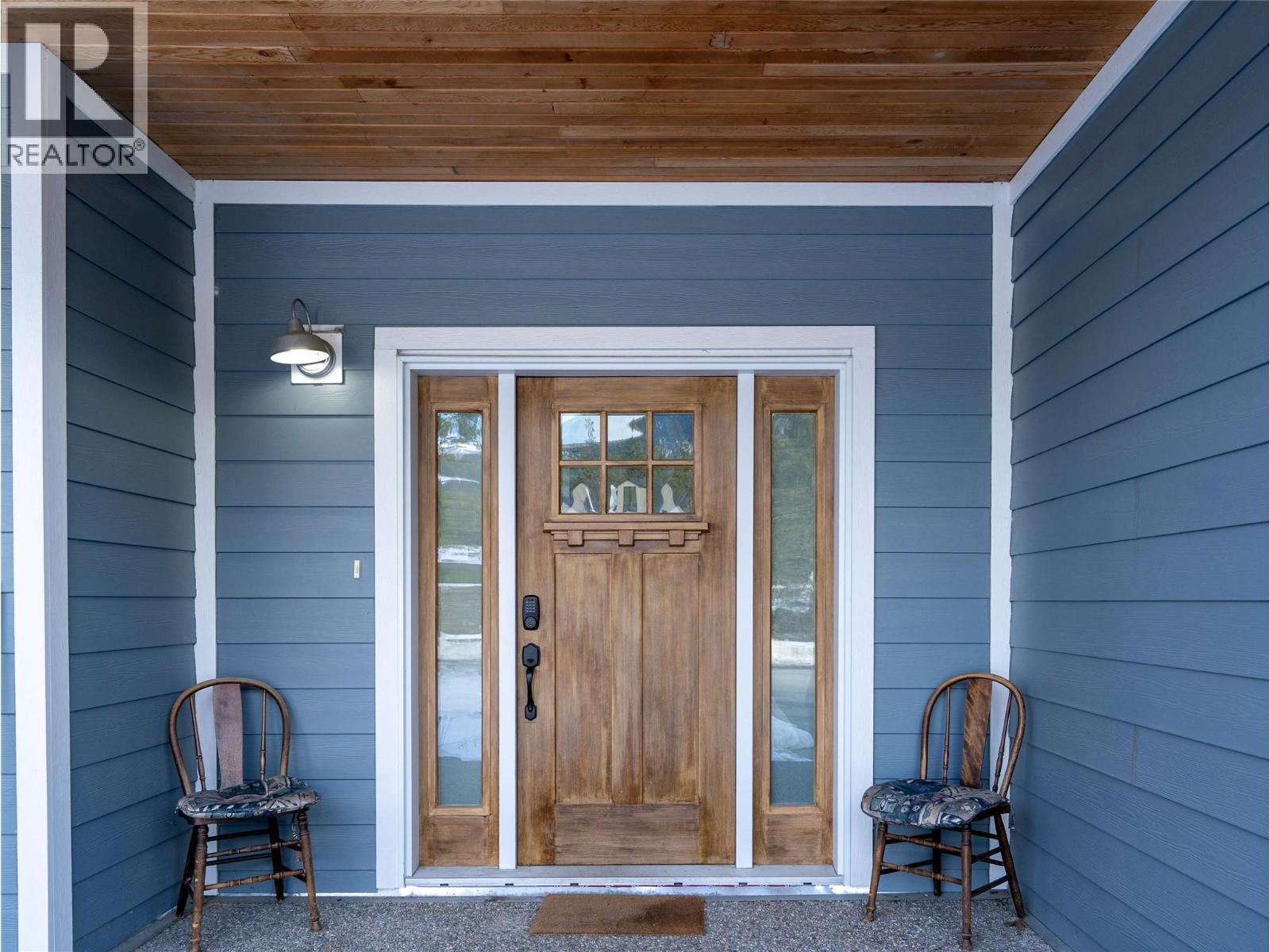 1633 Mason Road, Revelstoke, British Columbia  V0E 2S0 - Photo 9 - 10376843