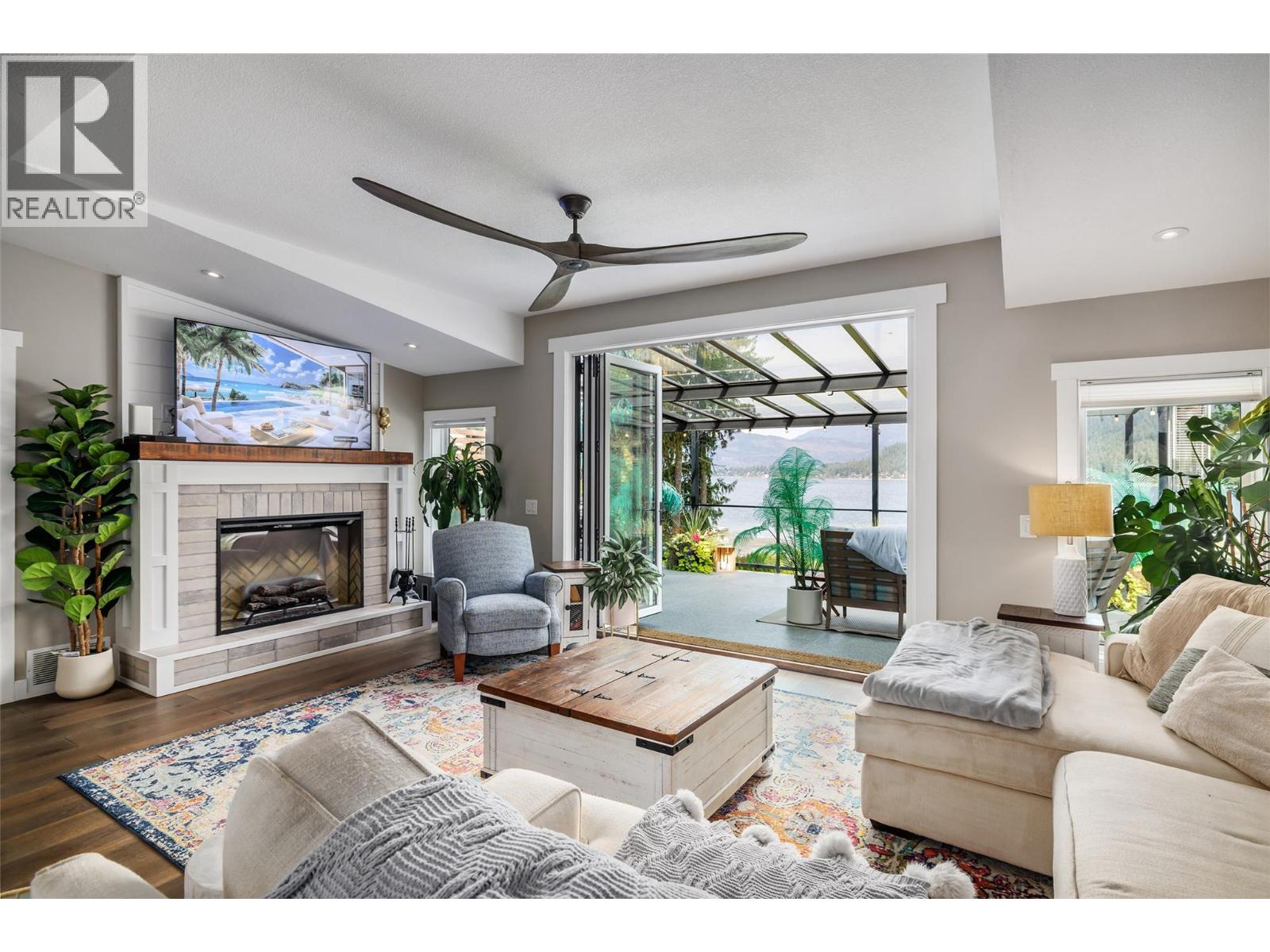 2661 Blind Bay Road, Blind Bay, British Columbia  V0E 1H1 - Photo 10 - 10377809