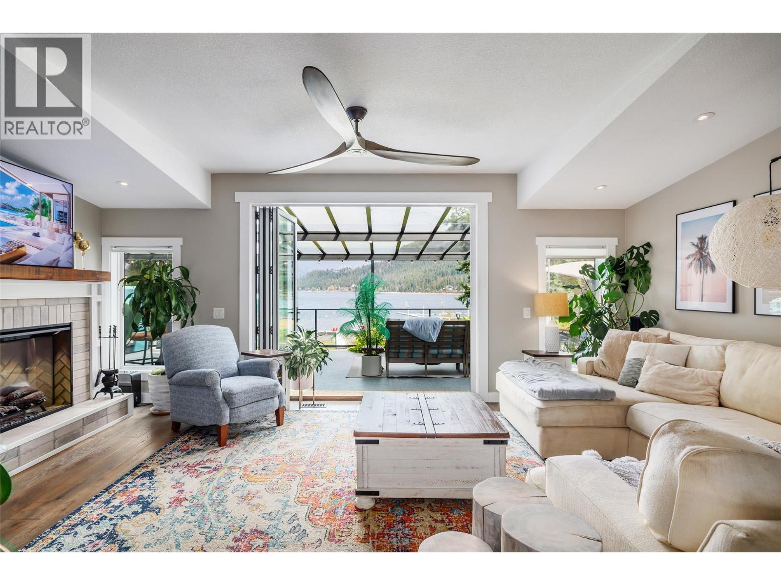 2661 Blind Bay Road, Blind Bay, British Columbia  V0E 1H1 - Photo 11 - 10377809