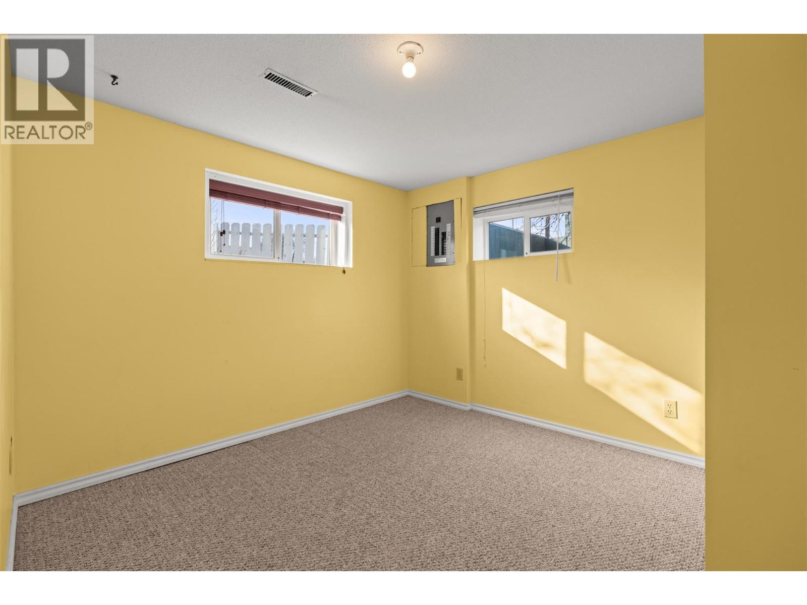 1801 35th Avenue, Vernon, British Columbia  V1T 2R9 - Photo 20 - 10377767