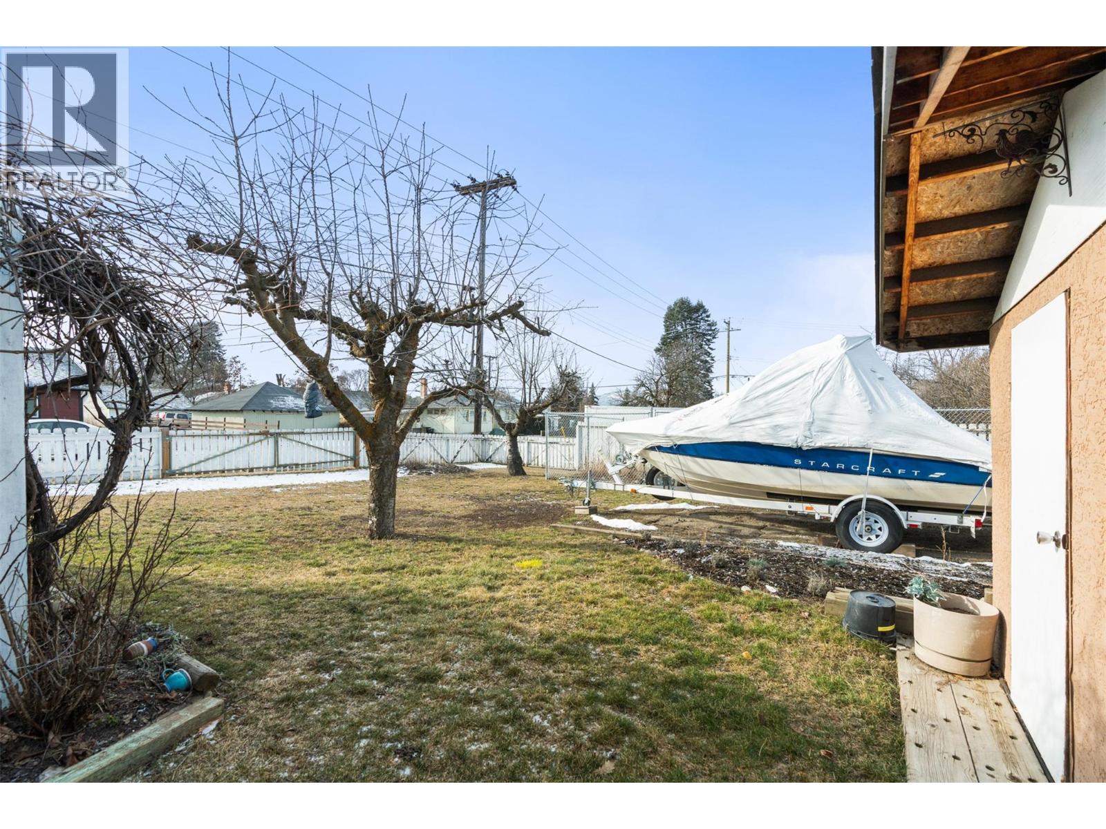 1801 35th Avenue, Vernon, British Columbia  V1T 2R9 - Photo 24 - 10377767